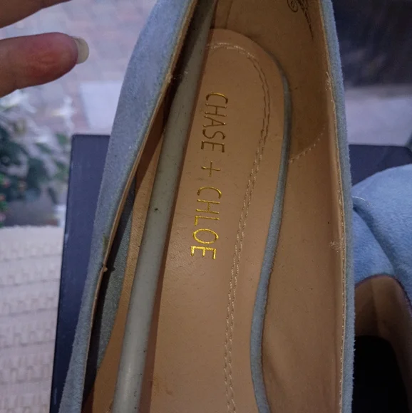 Chase + Chloe Light Blue Heels with Bow Accent.Size 6.New Condition - Picture 6 of 9